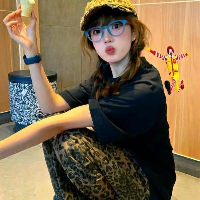 女巫猎手海报